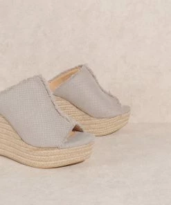 KKE Originals OASIS SOCIETY Bliss Distressed Linen Wedge