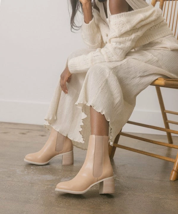 KKE Originals OASIS SOCIETY Cora Low Ankle Booties Fresh From LA 4 KKE Originals OASIS SOCIETY Cora Low Ankle Booties Fresh From LA