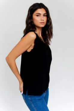 Gilli Edgy Frayed Sleeveless Top Fresh From LA