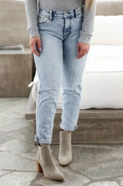 Kan Can Jade Midrise Boyfriend Jeans - Light Wash