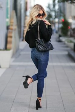 Love Tree 1XL Stole My Heart Ruched Front Tie Sweater - Black