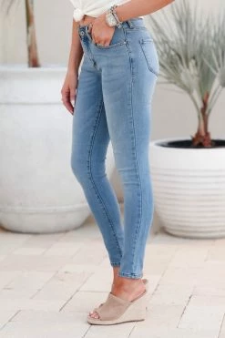 Kan Can Eloise Mid Rise Skinny Jeans - Light Wash Bottoms