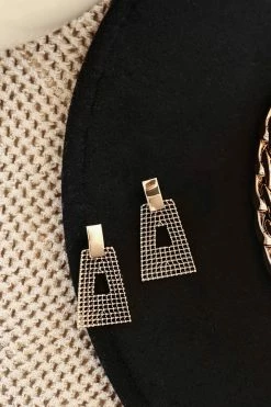 Wall To Wall Real Talk Mesh Earrings - Gold