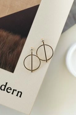 WW Free Form Earrings - Gold