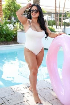 Dippin Daisys Summer Queen One Piece Swimsuit - Off White