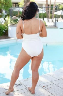 Dippin Daisys Summer Queen One Piece Swimsuit - Off White