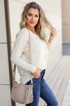 FL-01 CBRAND Finding My Way Top - Cream 13 FL-01 CBRAND Finding My Way Top - Cream