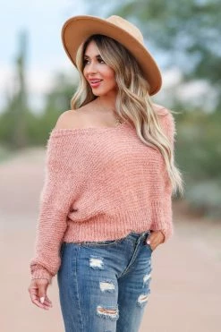 Newbury Kustom Cuddle Up Pullover Sweater - Desert Rose Large