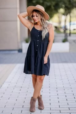 Newbury Kustom Medium Carefree Feeling Textured Dress - Black 10 Newbury Kustom Medium Carefree Feeling Textured Dress - Black