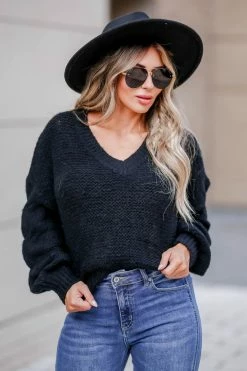 NK-01 CBRAND Big Dreams Sweater - Black