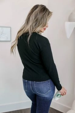 PR-01 CBRAND Keep In Touch Wrap Top - Black Small