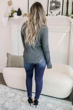 FL-01 CBRAND What You Wanted Crochet Sleeve Top - Charcoal Small