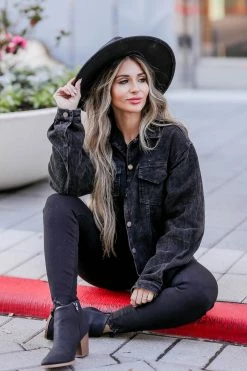 POL Stare Down Corduroy Raw Hem Shacket - Black