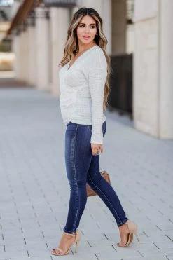 FL-01 2XL CBRAND Count On Me Wrap Top - White