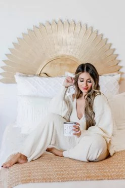 MA-01 CBRAND Hitting Snooze Loungewear - Cream Small