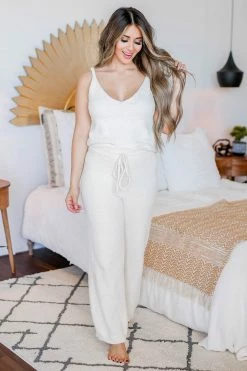 MA-01 CBRAND Hitting Snooze Loungewear - Cream Small