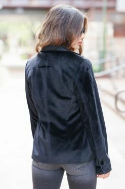 Promesa Small CBRAND Up Till Midnight Velvet Blazer - Black 12 Promesa Small CBRAND Up Till Midnight Velvet Blazer - Black