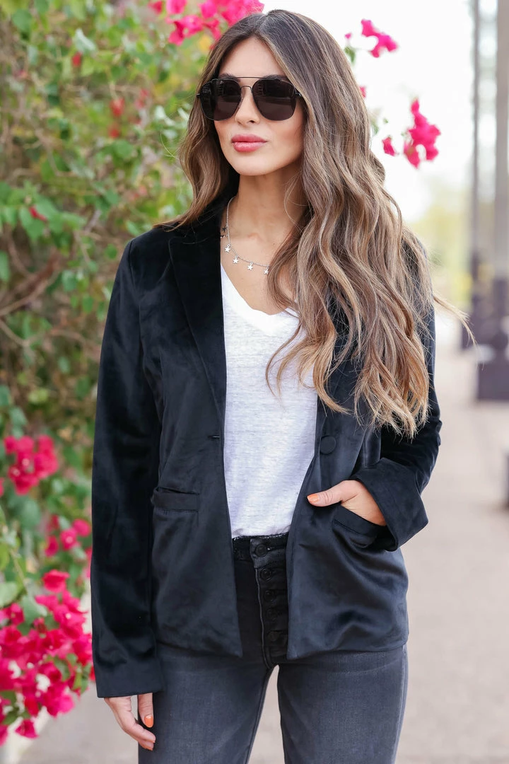 Promesa Small CBRAND Up Till Midnight Velvet Blazer - Black 5 Promesa Small CBRAND Up Till Midnight Velvet Blazer - Black