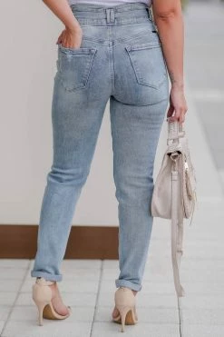 KAN CAN Alison Exposed Button Mom Jeans - Medium Wash