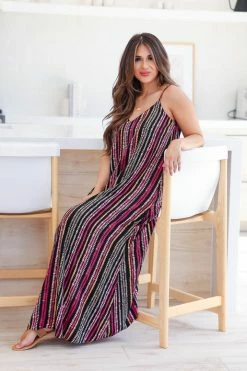 AN It Figures Maxi Dress - Black