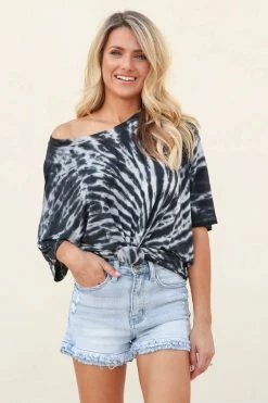 ZN Dye-Hard Oversized Tee - Black Tops 10 ZN Dye-Hard Oversized Tee - Black Tops