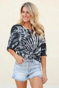 ZN Dye-Hard Oversized Tee - Black Tops