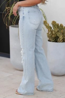 VERVET Shelby 90's Vintage Flair Jeans - Light Wash New Arrivals