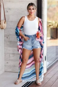 KAN CAN Adriana Denim Shorts - Light Wash Small