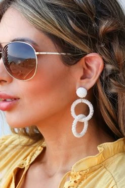 Treasure Jewels Cabana Handcrafted Interlocking Earring - White
