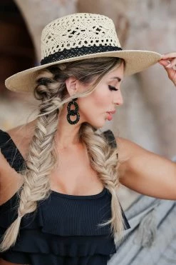 Treasure Jewels Accessories Cabana Handcrafted Interlocking Earring - Black