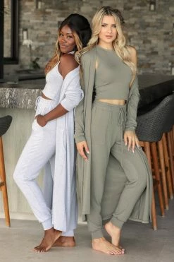 FL-01 CBRAND Lap Of Luxury Loungewear - Heather Grey Small