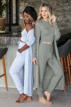 FL-01 CBRAND Lap Of Luxury Loungewear - Olive Small