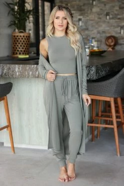 FL-01 CBRAND Lap Of Luxury Loungewear - Olive Small