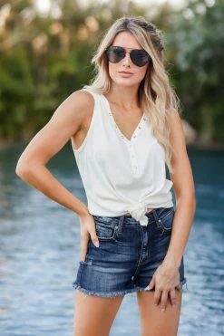 FL-01 CBRAND Going Beyond Tank - Off White Small