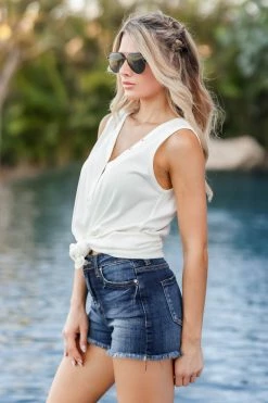 FL-01 CBRAND Going Beyond Tank - Off White Small