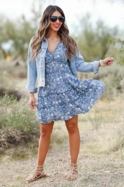 Outerwear VERVET Raw Hem Dip Dyed Denim Jacket - Light Wash