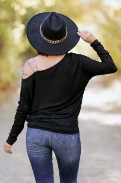 MA-01 CBRAND Catching Feelings Long Sleeve Top - Black & Leopard 1XL