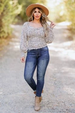 PR-01 CBRAND Ever After Floral Top - Cream Small