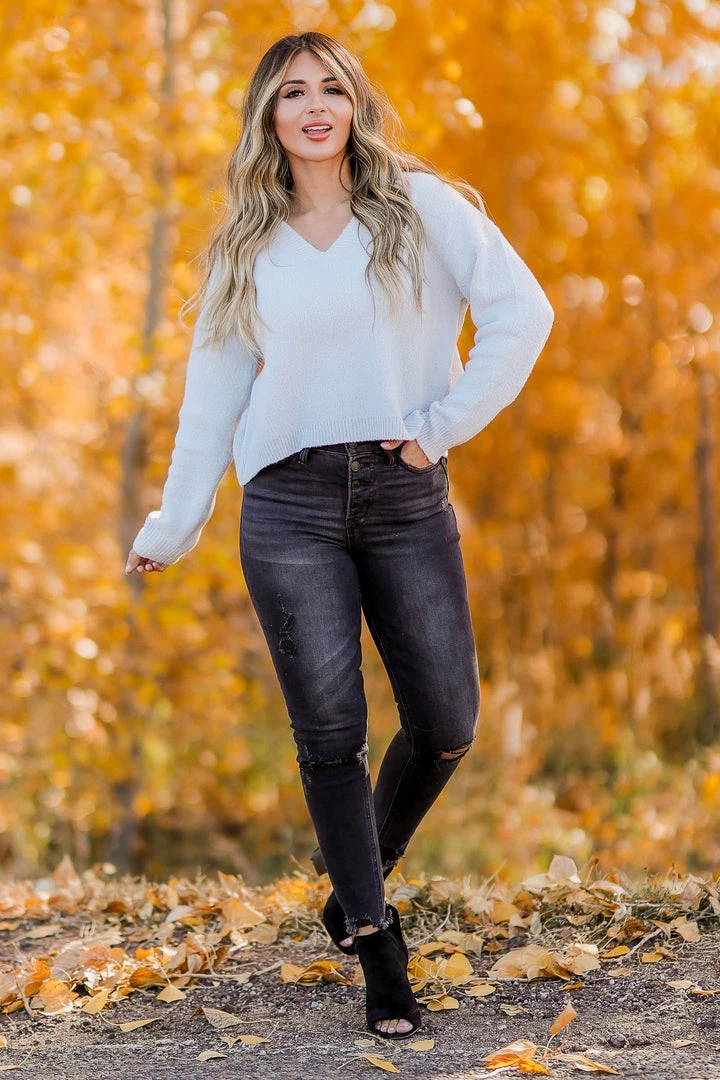 NK-01 Small CBRAND All Smiles Knit Sweater - Ice 5 NK-01 Small CBRAND All Smiles Knit Sweater - Ice