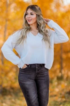 NK-01 Small CBRAND All Smiles Knit Sweater - Ice 10 NK-01 Small CBRAND All Smiles Knit Sweater - Ice