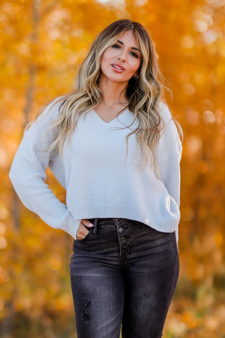 NK-01 Small CBRAND All Smiles Knit Sweater - Ice 4 NK-01 Small CBRAND All Smiles Knit Sweater - Ice