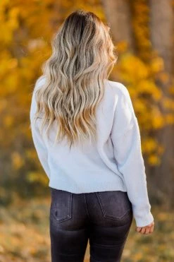 NK-01 Small CBRAND All Smiles Knit Sweater - Ice 11 NK-01 Small CBRAND All Smiles Knit Sweater - Ice