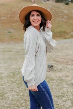 PR-01 CBRAND Find Me Out Sweater - Oatmeal 1XL