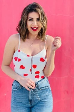 FL-01 CBRAND Every Heartbeat Cropped Tank - White