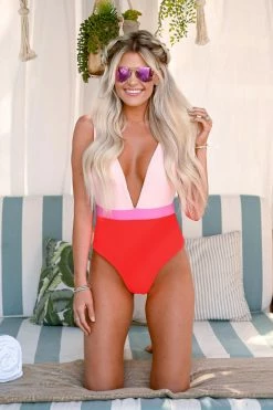 Stylish Sitting Pretty Poolside Color Block Swimsuit