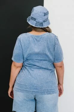 Trendsi Fresh From LA 90's Graphic Tee - Blue